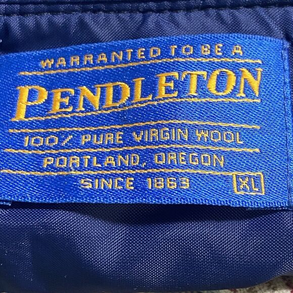Pendleton Men's Shirt Size XL Long Sleeve Button-Up Virgin Wool source Real Real - Picture 10 of 13